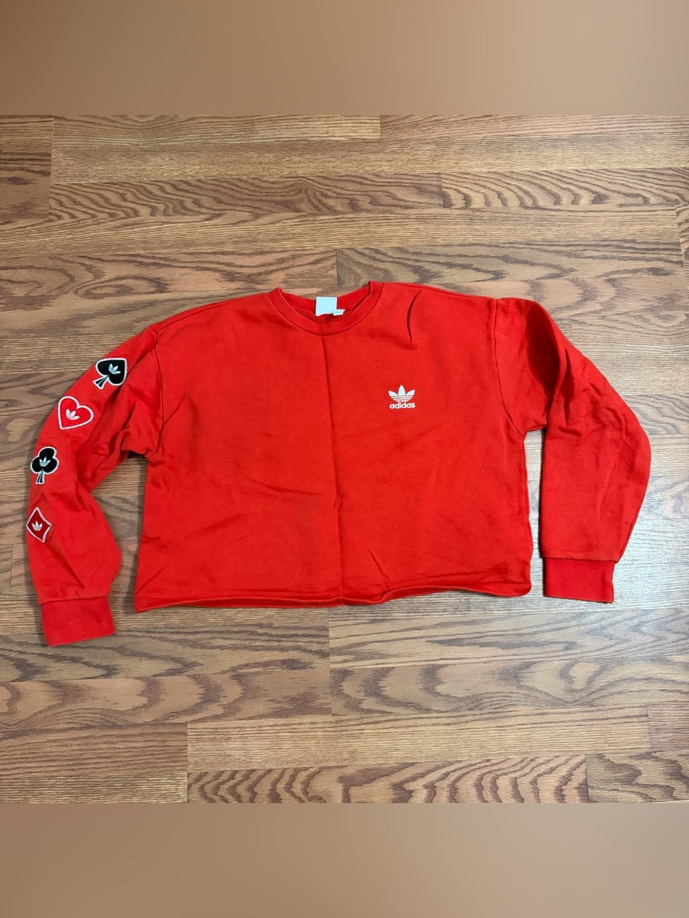 Rare Adidas crewneck sweatshirt embroidered Valentine's Day Deck of Cards - Picture 2 of 3